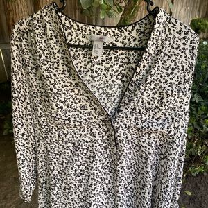 H&M blouse, white and black,lightweight size 12